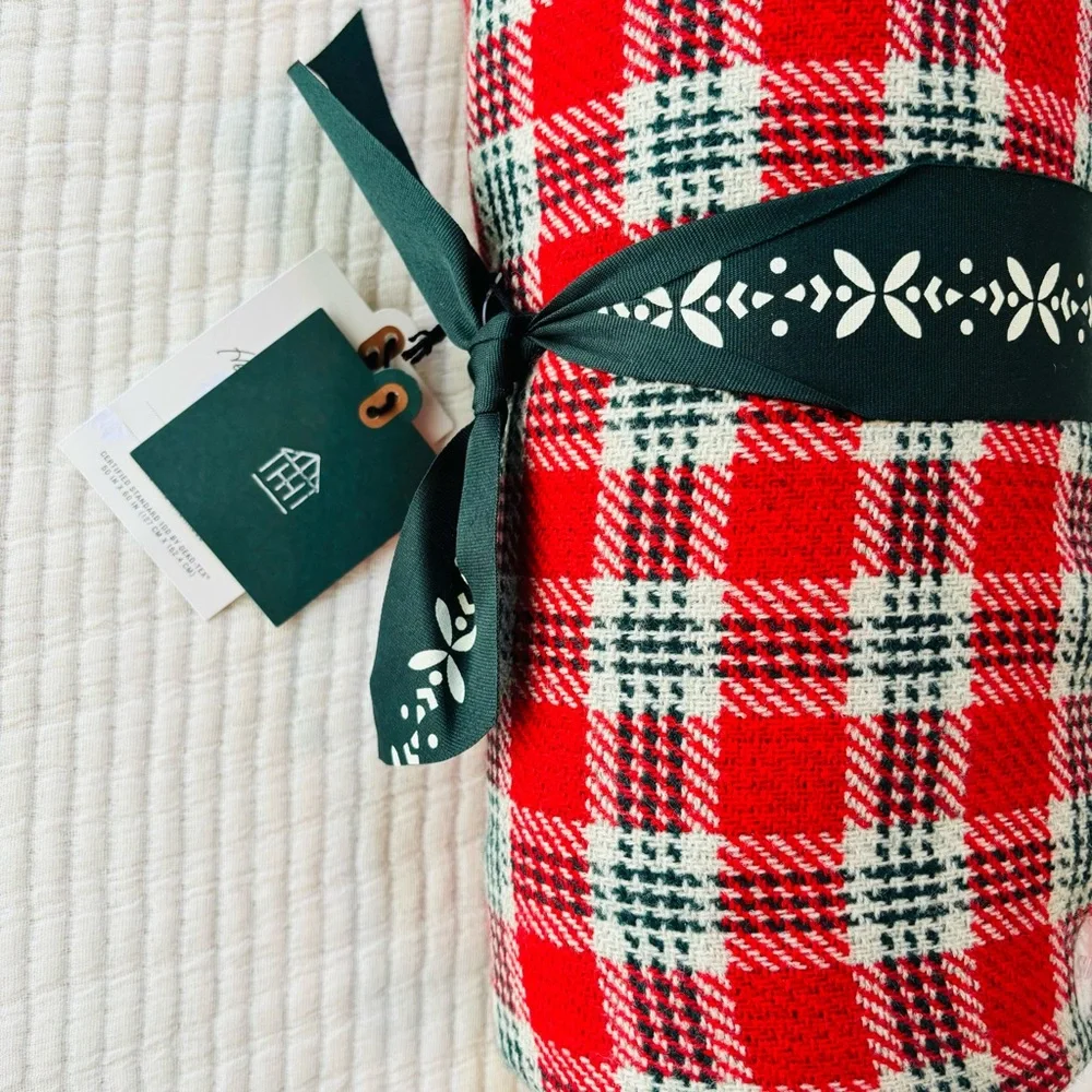 Hearth & Hand with Magnolia 50x60 Vintage Plaid Reversible Brushed Woven Throw